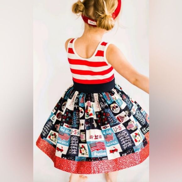 PREOWNED β¦ K PEA βSize: 8β Patriotic Dress - Picture 2 of 5